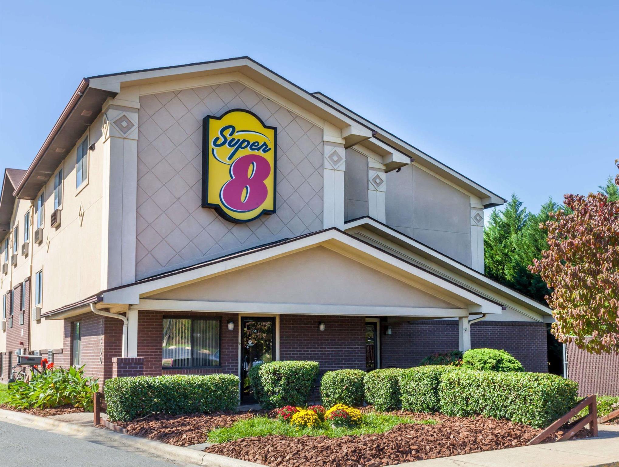 Super 8 By Wyndham Charlotte/Amusement Park Area Hotel Luaran gambar